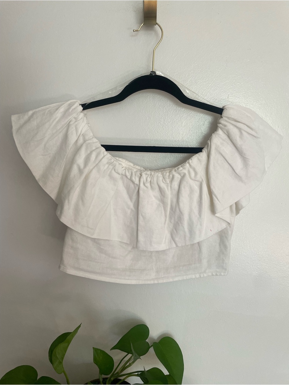 A New Day Women’sWhite Off-Shoulder Ruffle Crop Top - Small